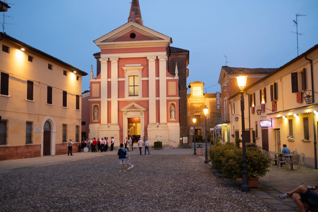 Foto della piazza principale di Baricella